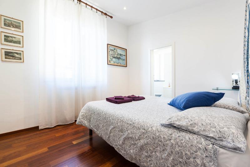 Sunflower Apartment With Private Terrace And Lift Генуа Екстериор снимка