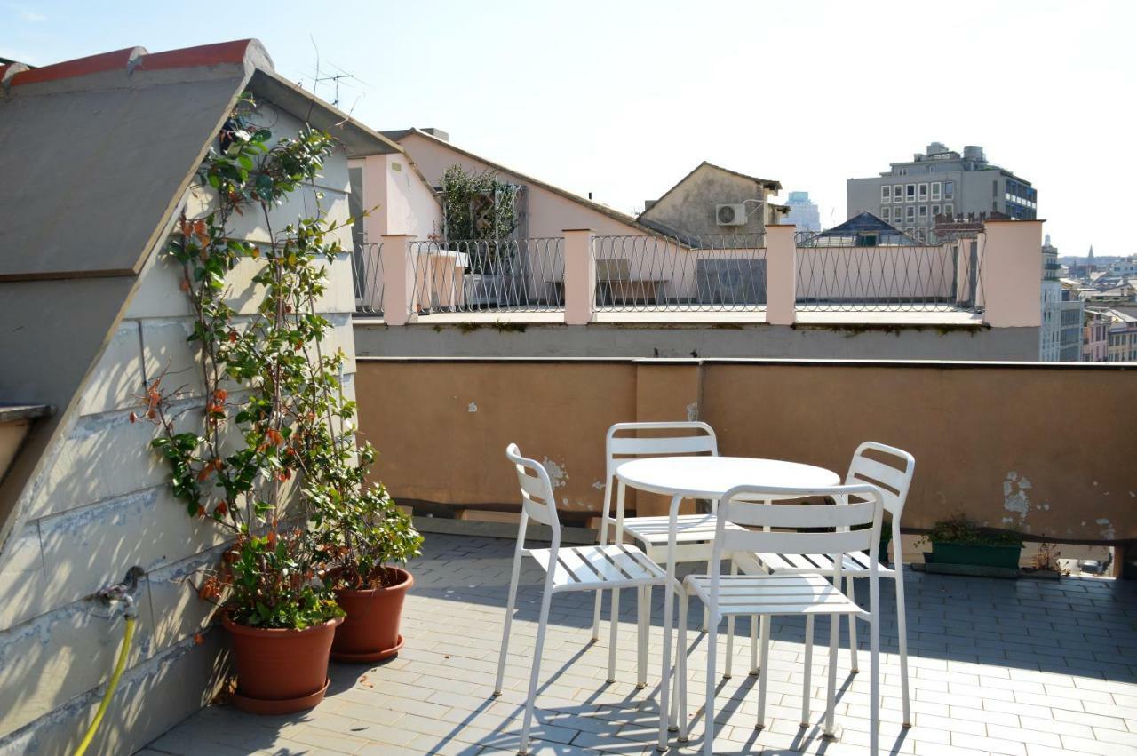 Sunflower Apartment With Private Terrace And Lift Генуа Екстериор снимка
